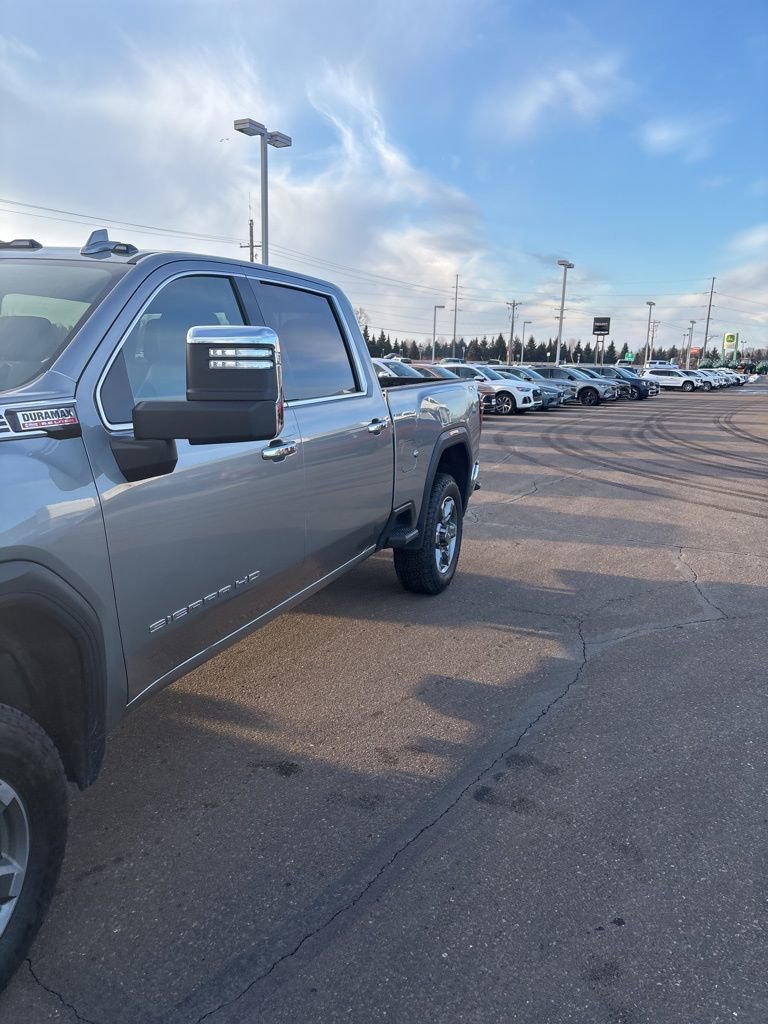 Used 2025 GMC Sierra 2500 SLT w/ SLT Convenience Package image 11