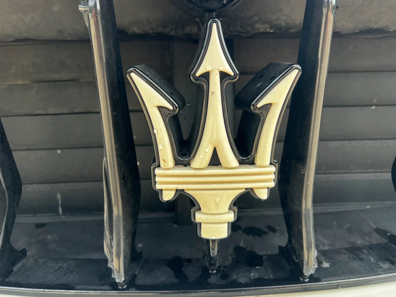 Used 2019 Maserati Levante AWD/4WD image 27