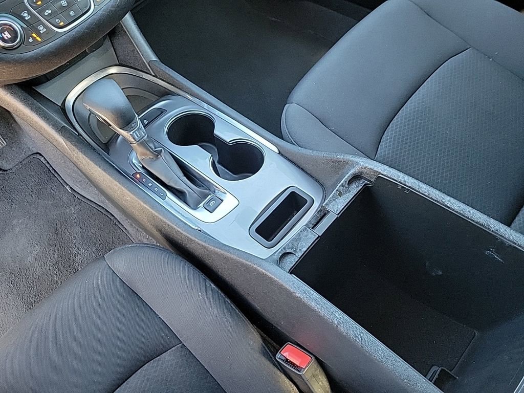 Used 2023 Chevrolet Malibu LT FWD image 9