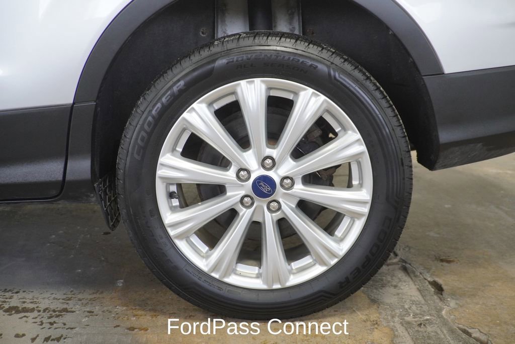 Used 2019 Ford Escape SEL image 7