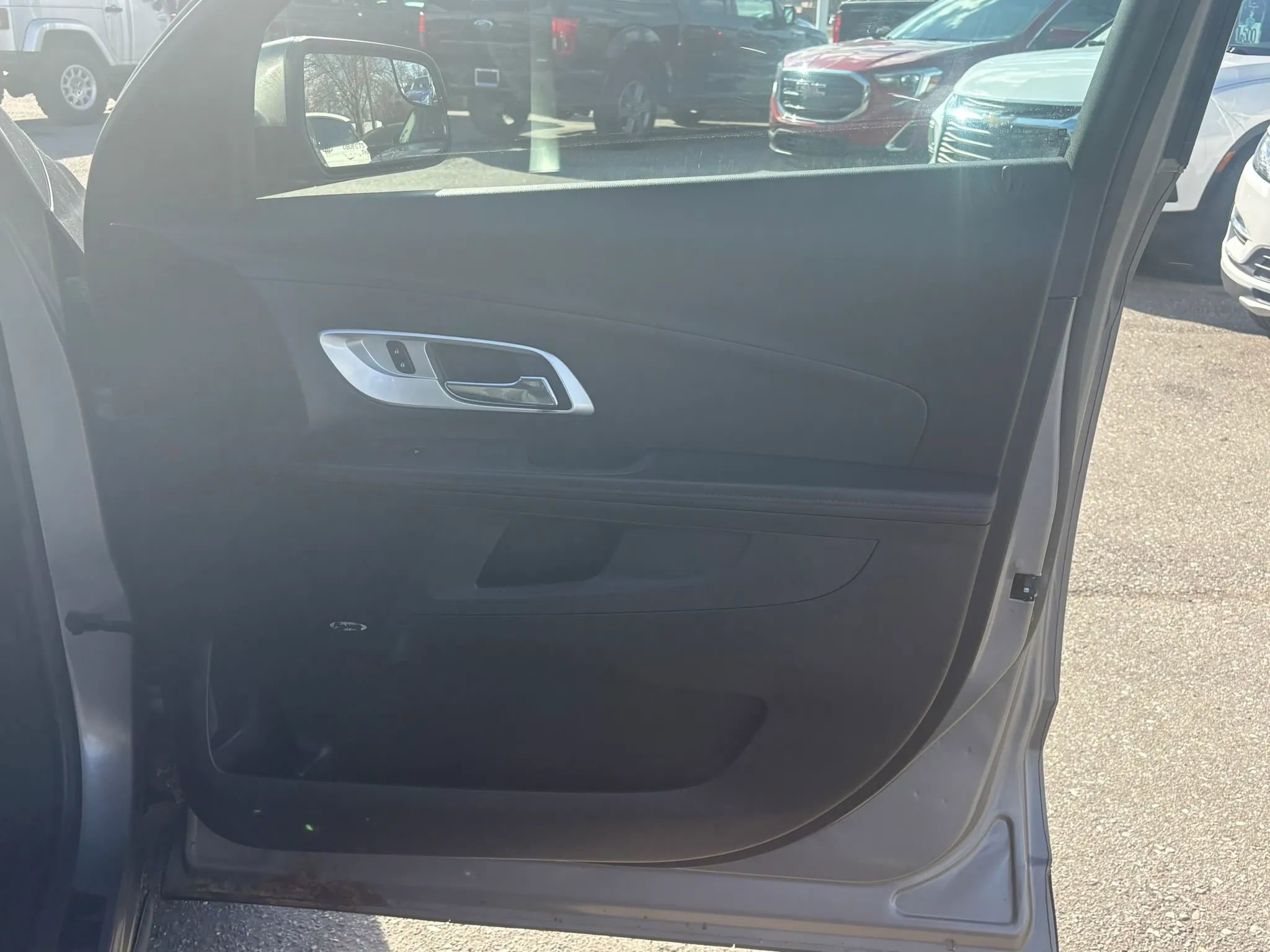 Used 2012 Chevrolet Equinox LT w/ Driver Convenience Package image 22