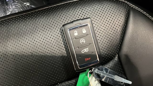 Used 2025 Jeep Grand Cherokee Overland AWD/4WD image 21