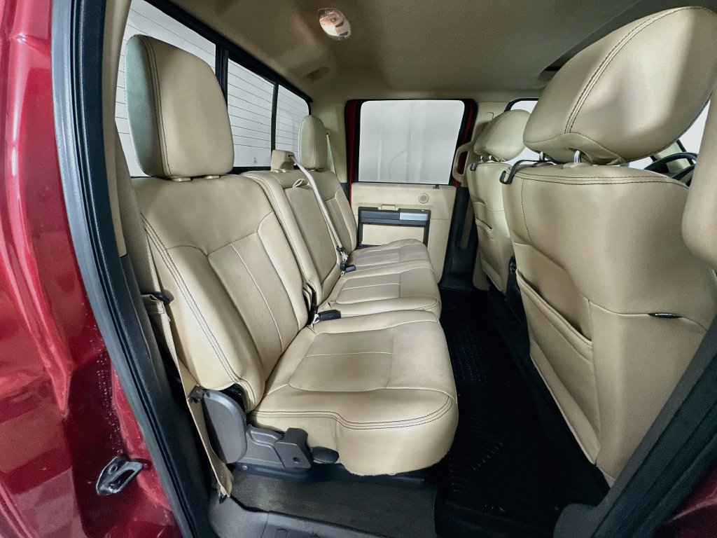 Used 2015 Ford F350 Lariat w/ Lariat Ultimate Package AWD/4WD image 28