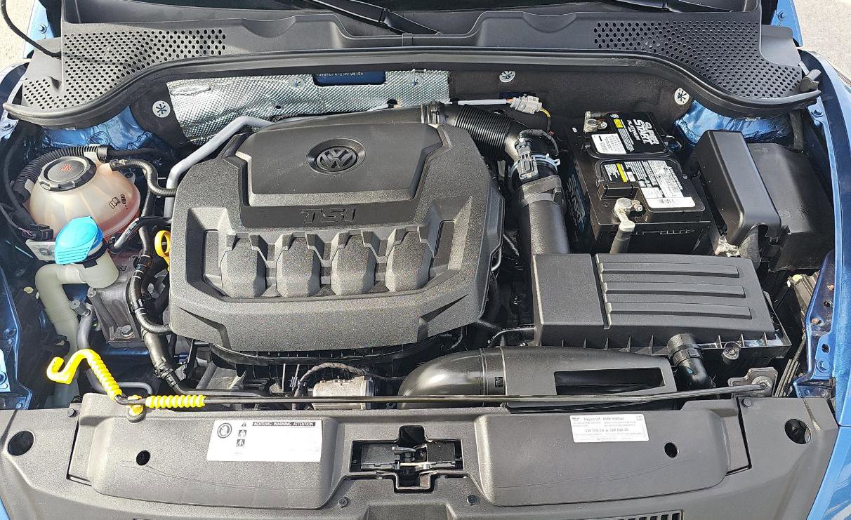 Used 2018 Volkswagen Beetle 2.0T S FWD image 17