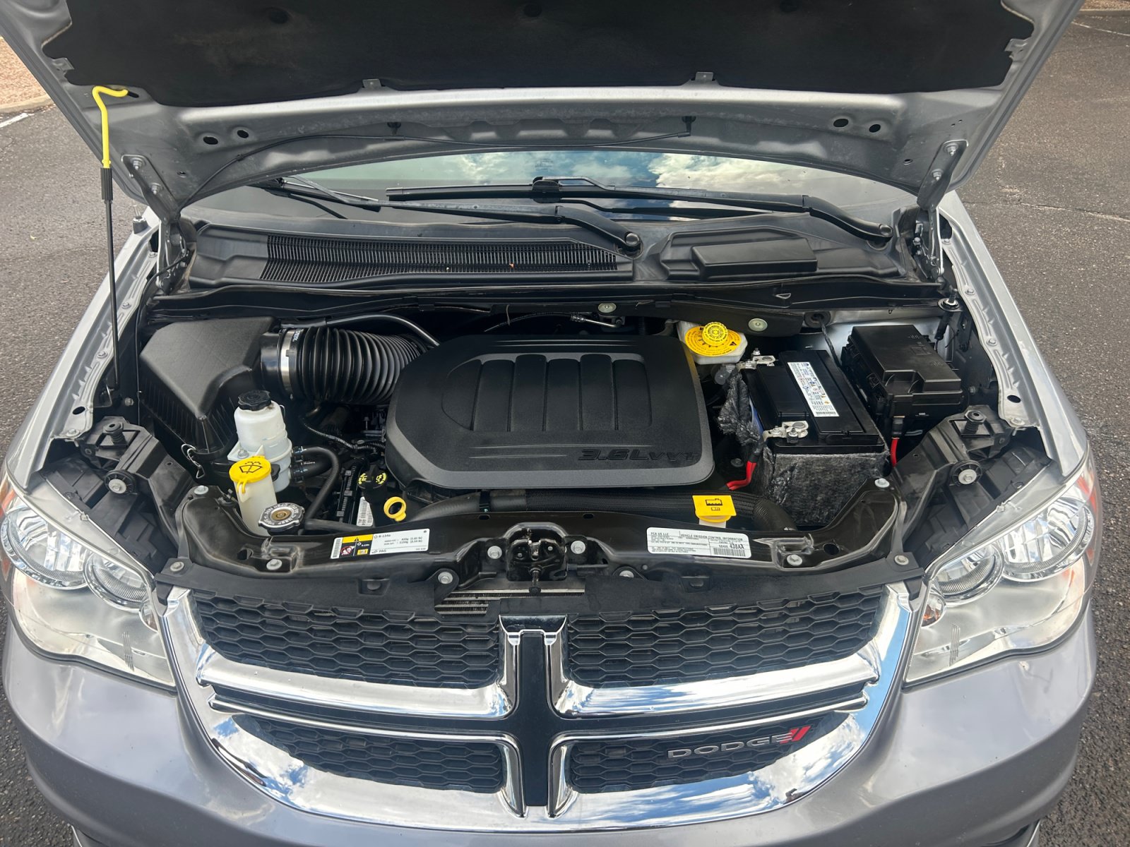 Used 2019 Dodge Grand Caravan SXT FWD image 21