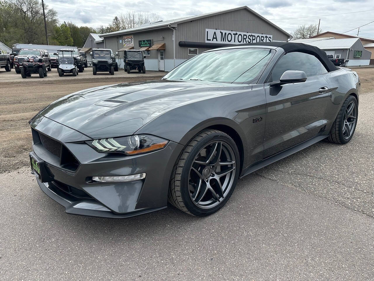 Used 2019 Ford Mustang GT Premium RWD image 9
