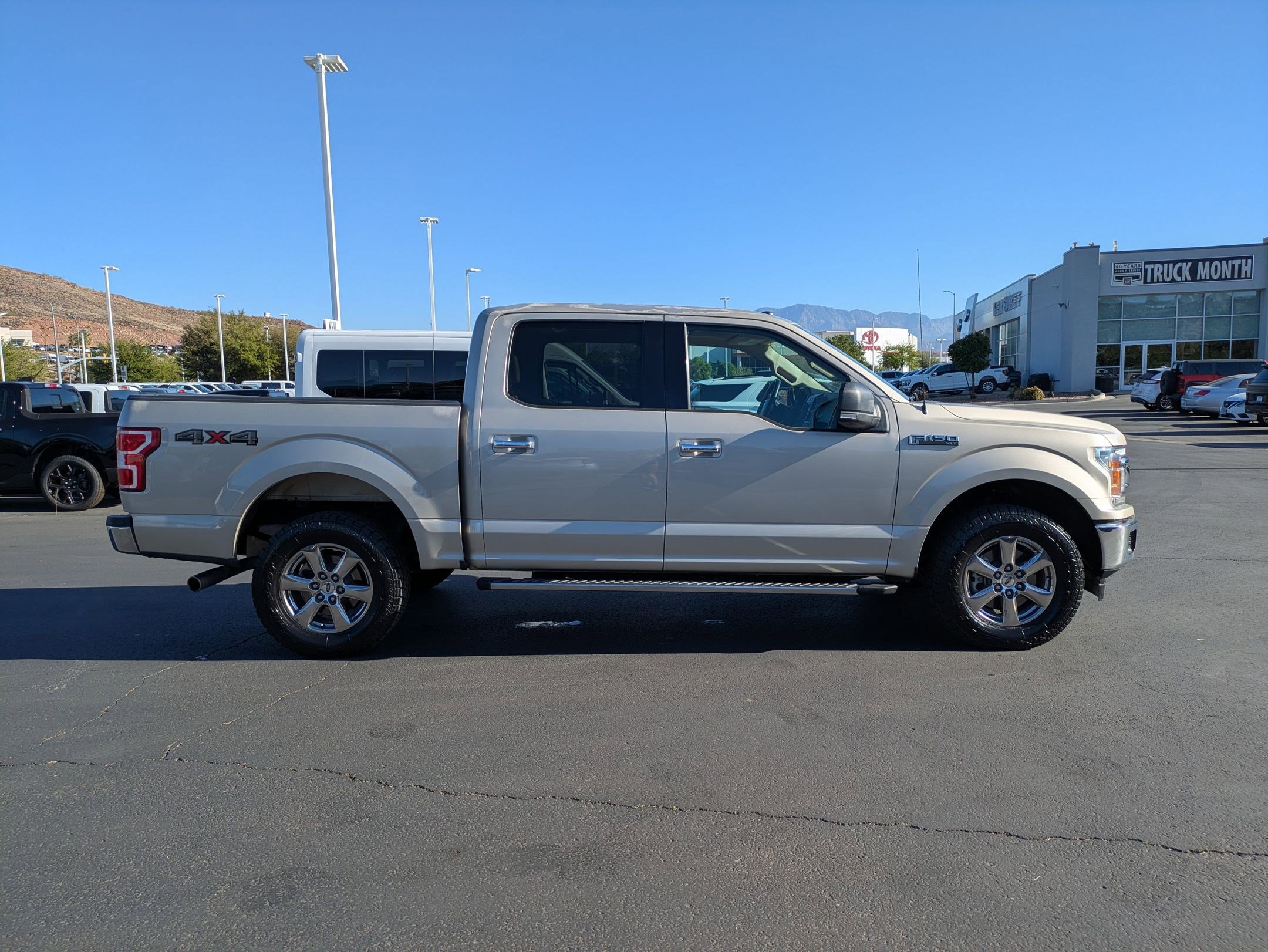 Used 2018 Ford F150 XLT w/ Equipment Group 302A Luxury image 2