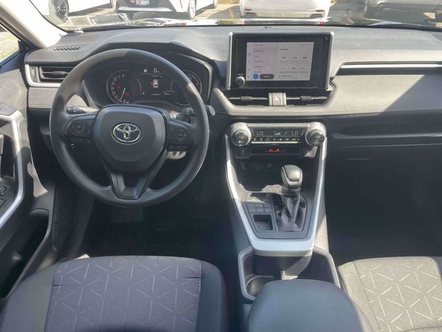 Used 2025 Toyota RAV4 XLE AWD/4WD image 15