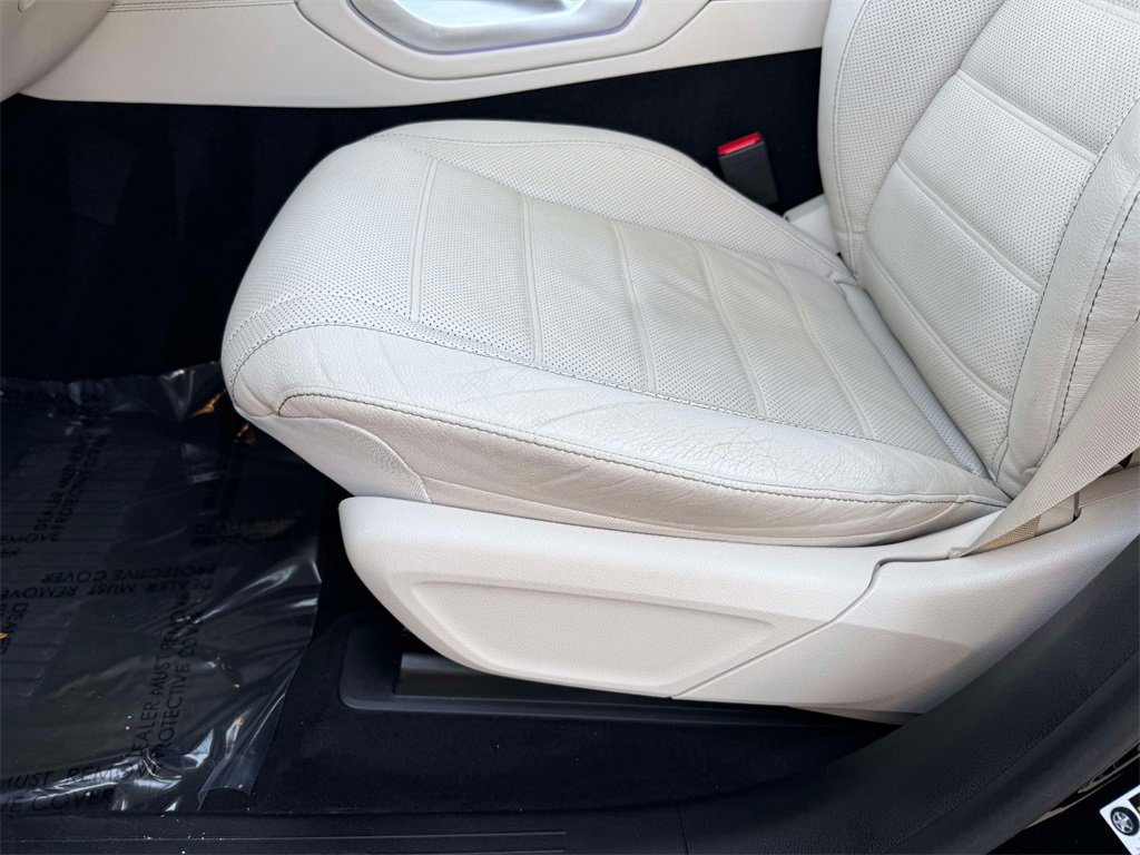 Used 2021 Mercedes-Benz GLS 450 4MATIC image 3