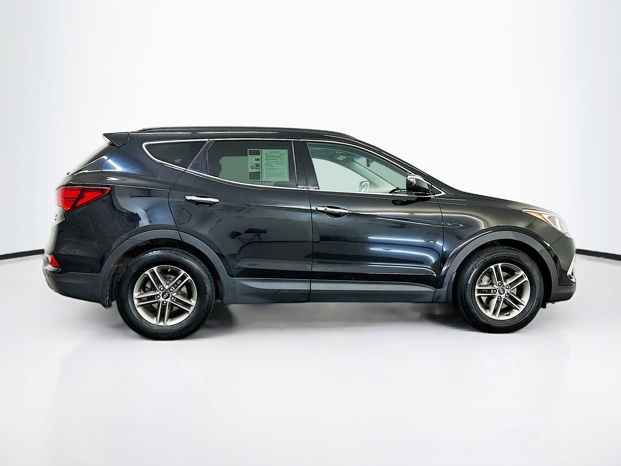 Used 2017 Hyundai Santa Fe Sport w/ 2.4L Tech Package 04 AWD/4WD image 10