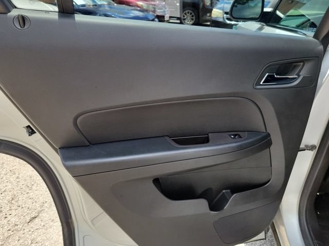 Used 2015 GMC Terrain SLE FWD image 11