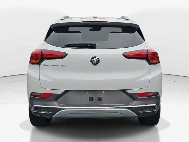 Used 2023 Buick Encore GX Essence w/ Experience Buick Package FWD image 4