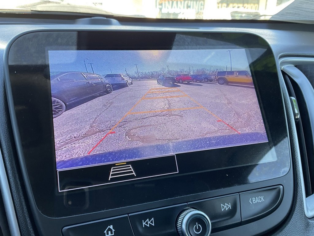 Used 2023 Chevrolet Malibu LT image 15