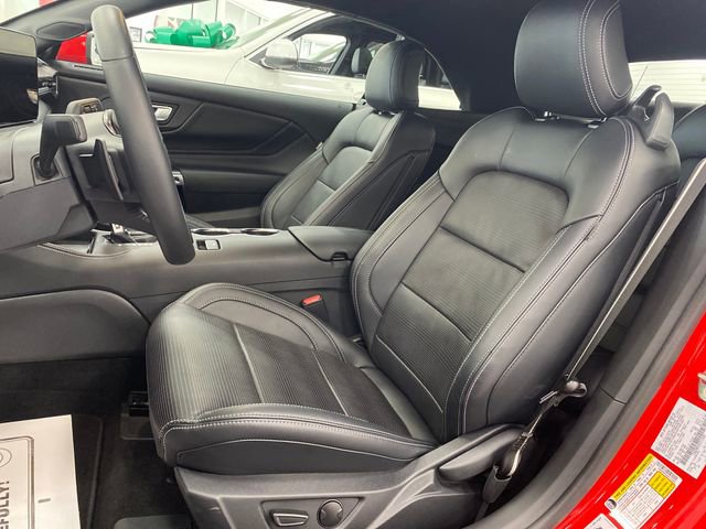 Used 2025 Ford Mustang GT Premium RWD image 13