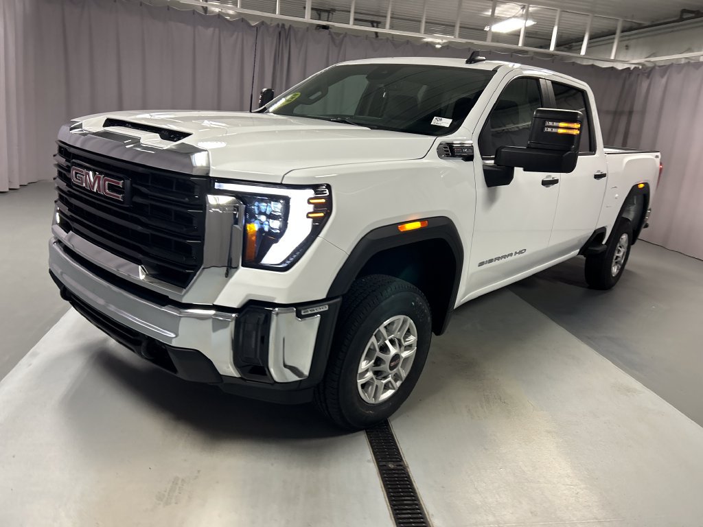 New 2026 GMC Sierra 2500 Pro w/ Convenience Package AWD/4WD image 3