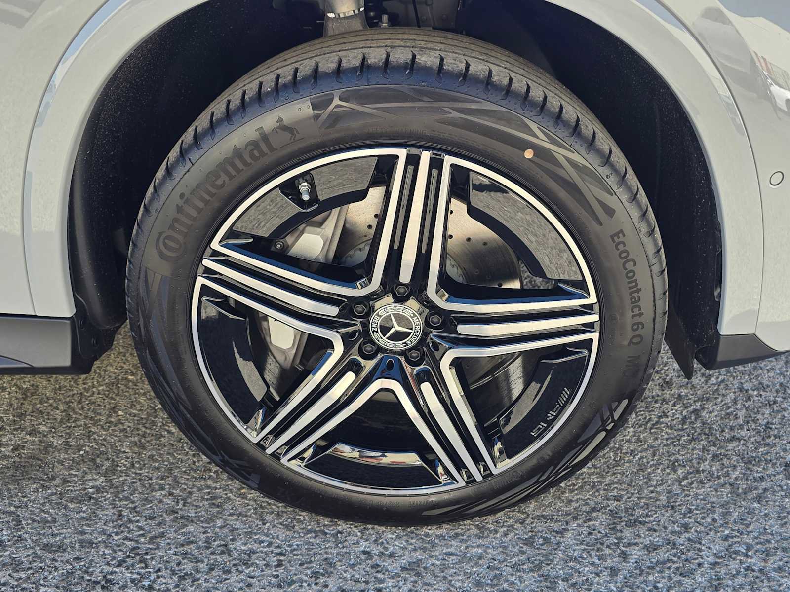 New 2026 Mercedes-Benz GLC 350e 4MATIC image 9