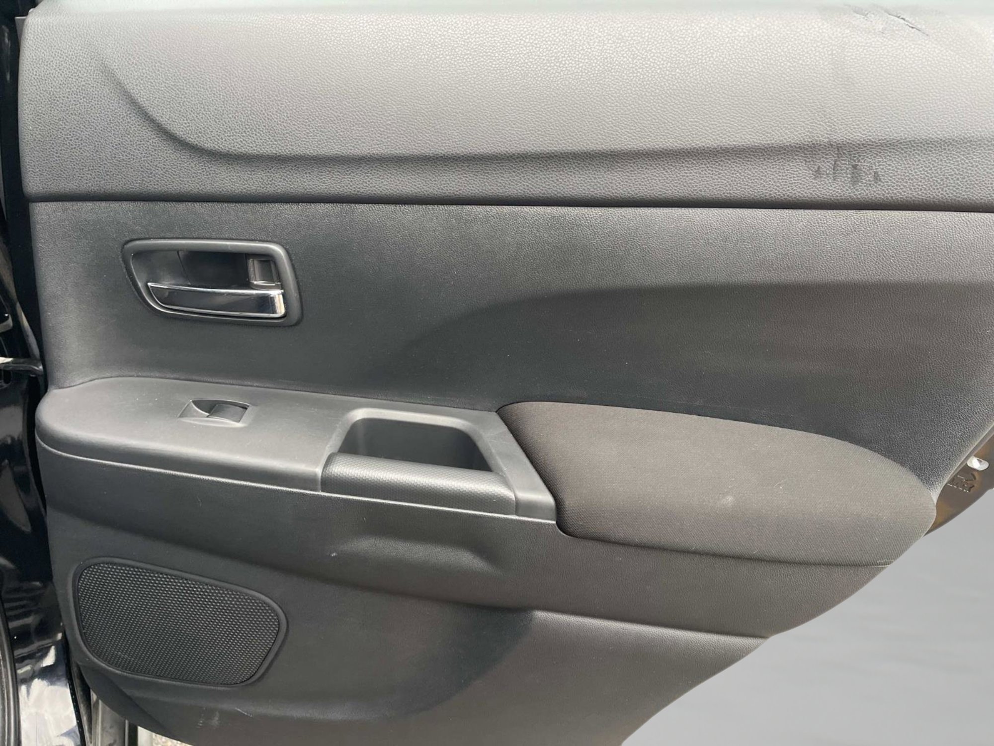 Used 2024 Mitsubishi Outlander Sport ES image 19