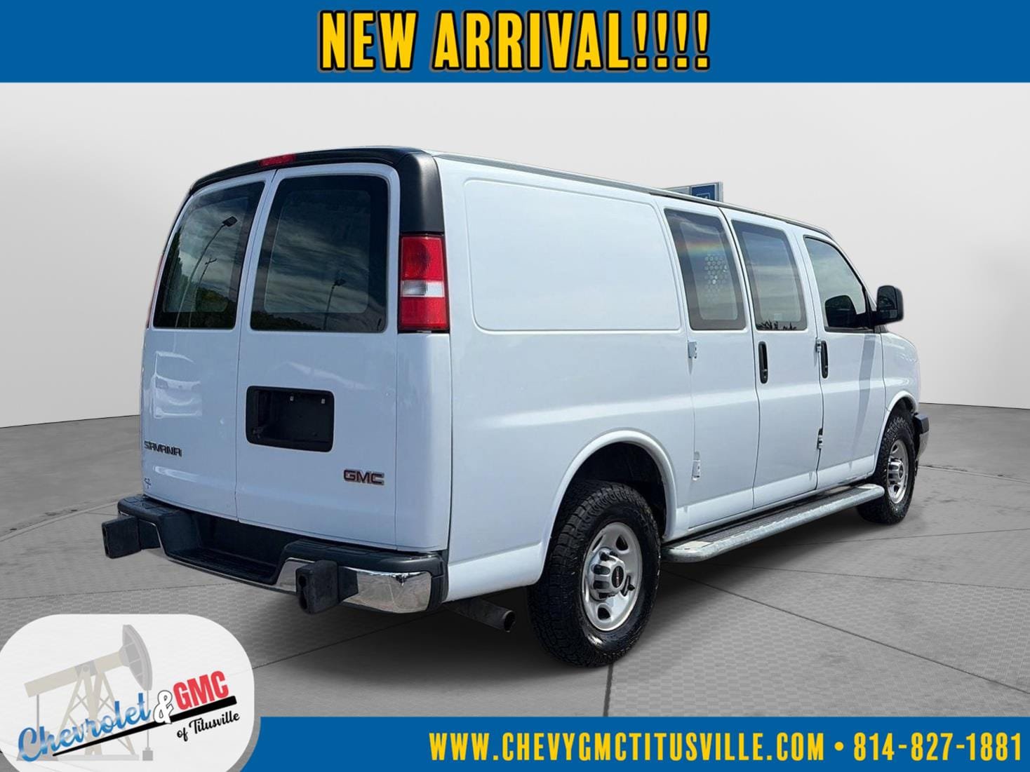 Used 2020 GMC Savana 2500 w/ Driver Convenience Package RWD image 4