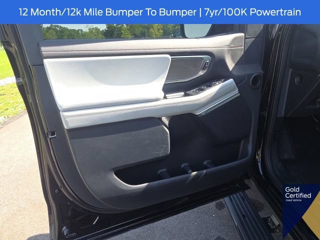 Used 2025 Ford Expedition Max Platinum w/ Driver's Package AWD/4WD image 30