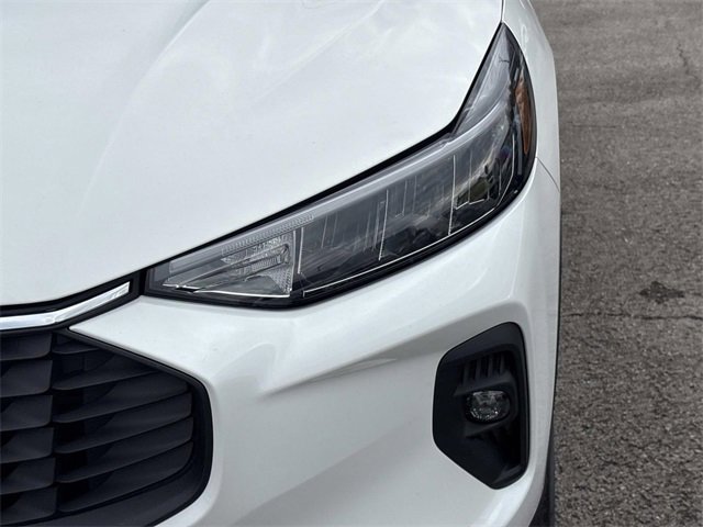 New 2026 Ford Escape SE image 10