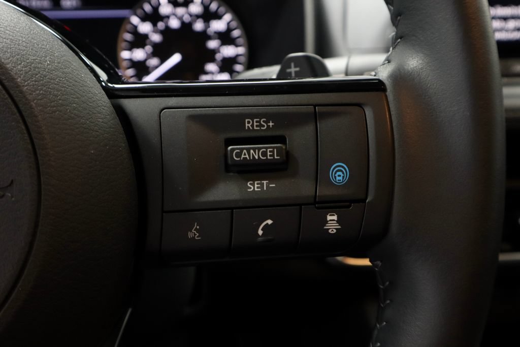 Certified 2023 Nissan Rogue SV w/ SV Premium B Package AWD/4WD image 30