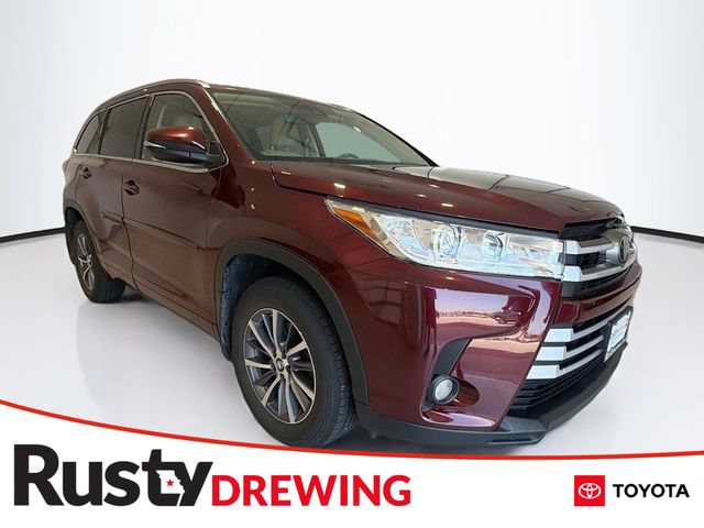 Certified 2017 Toyota Highlander XLE w/ Protection Package #3