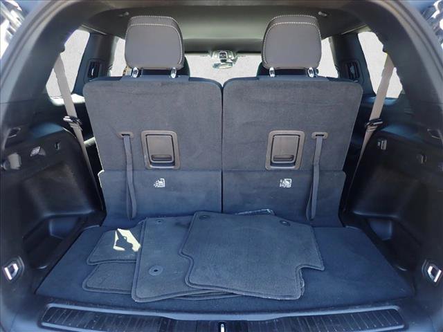 Used 2024 Jeep Grand Cherokee L Laredo AWD/4WD image 8