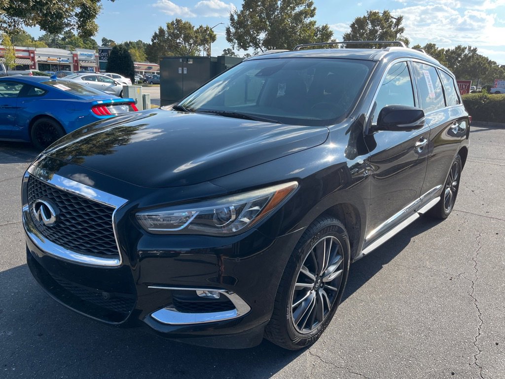 Used 2019 INFINITI QX60 Luxe w/ Sensory Package image 1