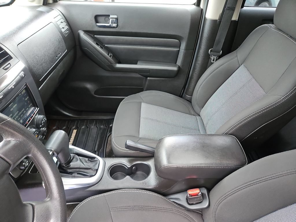 Used 2009 HUMMER H3 AWD/4WD image 25