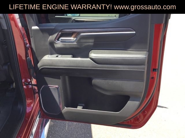Used 2024 GMC Sierra 1500 SLT w/ SLT Premium Plus Package AWD/4WD image 30