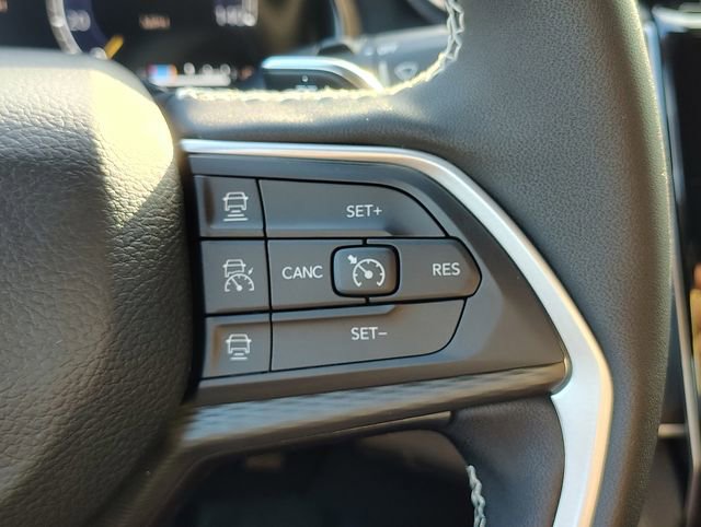 New 2025 Jeep Grand Cherokee L Altitude image 20