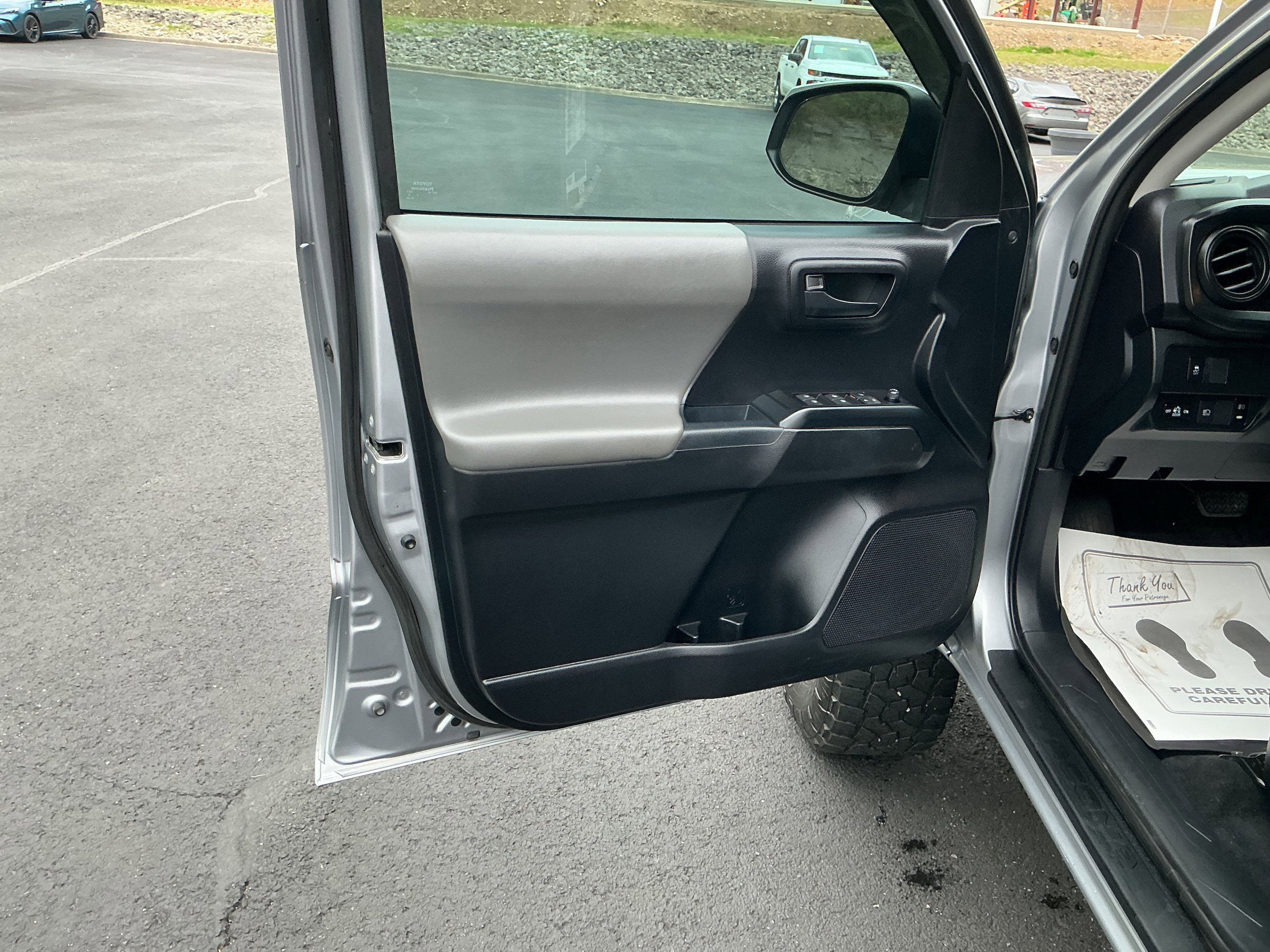 Used 2021 Toyota Tacoma SR image 13
