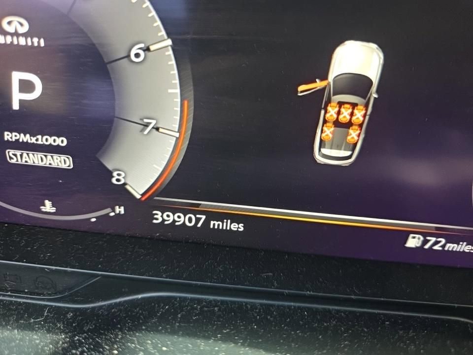 Certified 2023 INFINITI QX60 Luxe w/ Cargo Package image 4