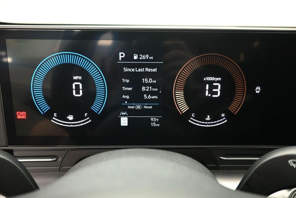 New 2027 Hyundai Kona SE FWD image 12