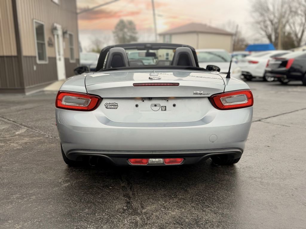 Used 2019 FIAT 124 Spider Classica w/ Technology Group image 7