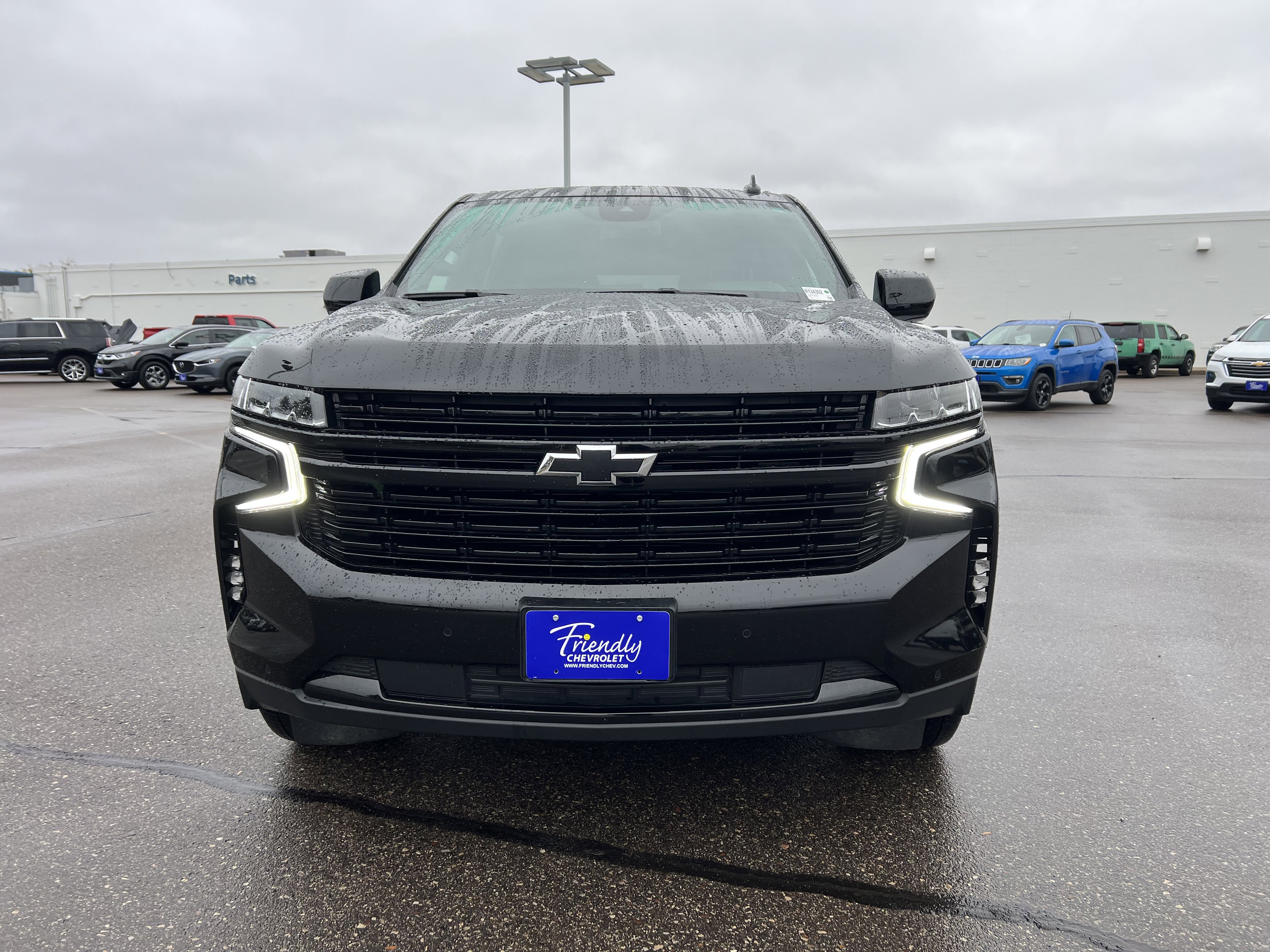 Certified 2023 Chevrolet Suburban RST image 3