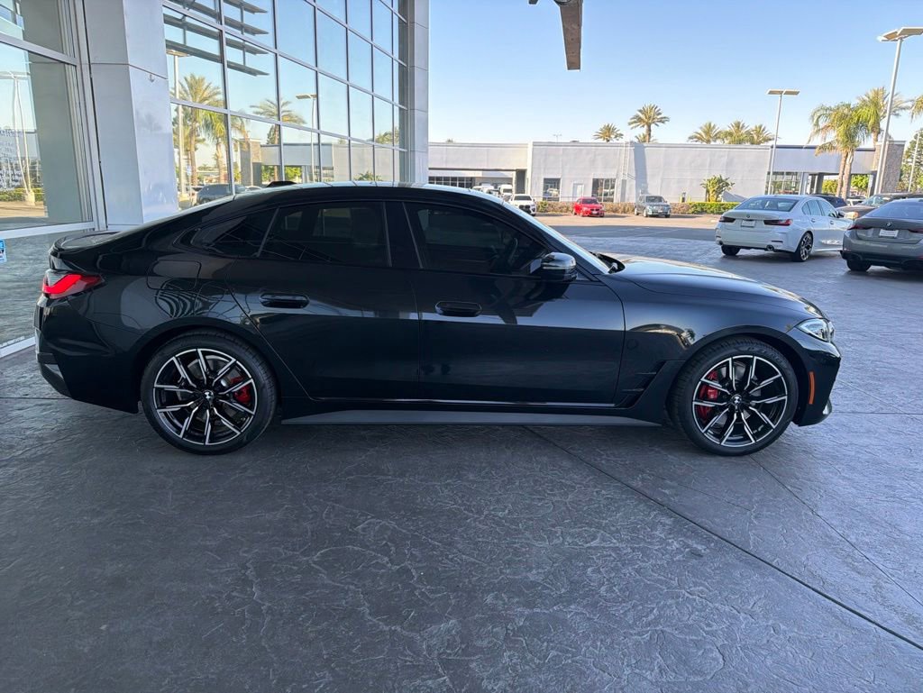 Used 2022 BMW 430i Gran Coupe w/ M Sport Package RWD image 3