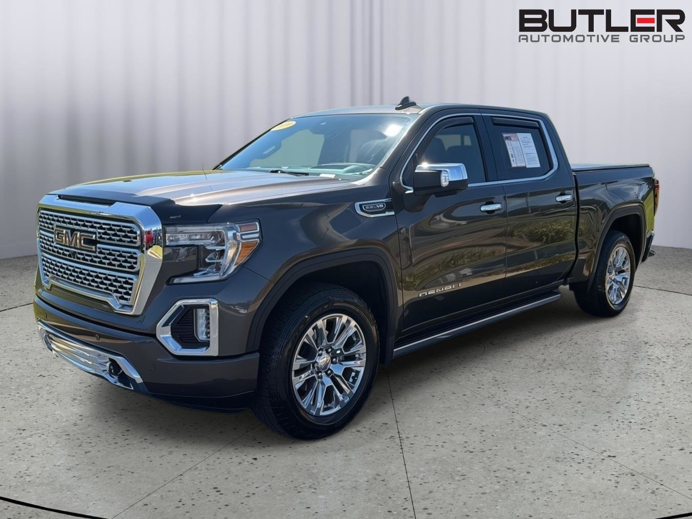 Used 2019 GMC Sierra 1500 Denali w/ Technology Package AWD/4WD image 2