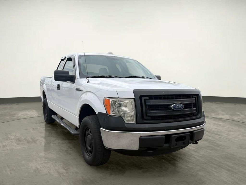 Used 2014 Ford F150 XL w/ Equipment Group 101A Mid AWD/4WD image 11