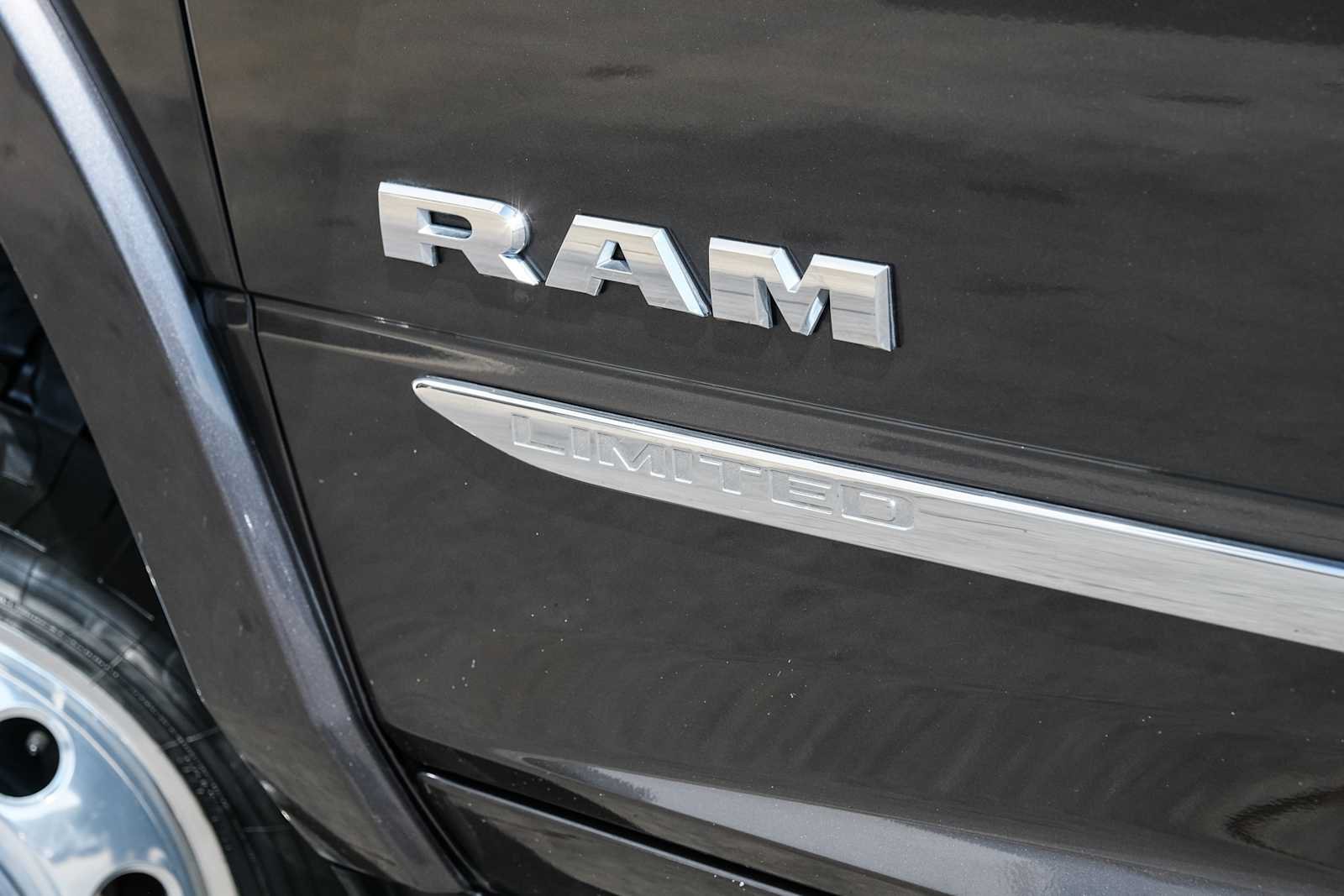 Used 2020 RAM 3500 Limited AWD/4WD image 20