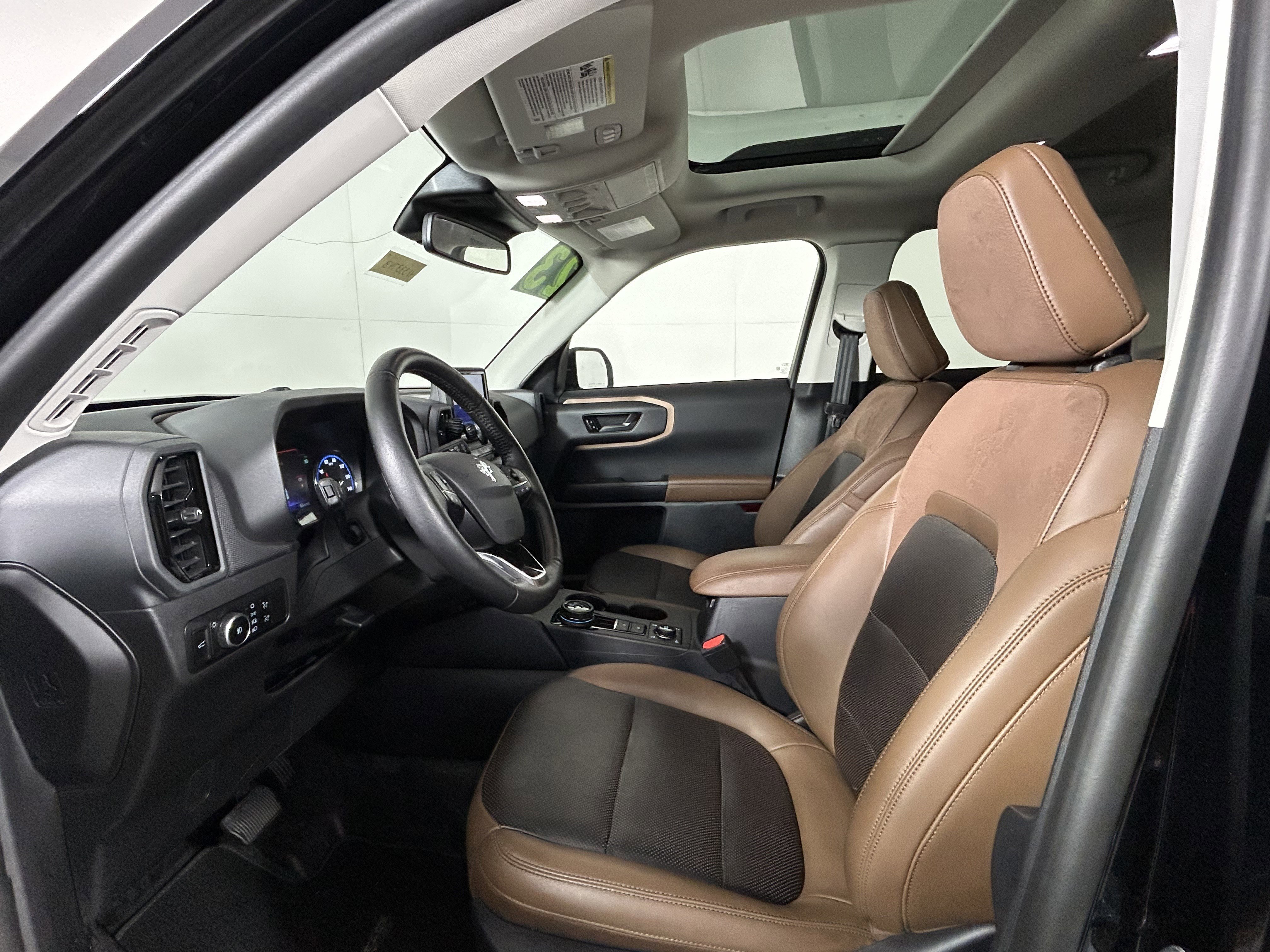 Used 2023 Ford Bronco Sport Badlands w/ Premium Package image 24