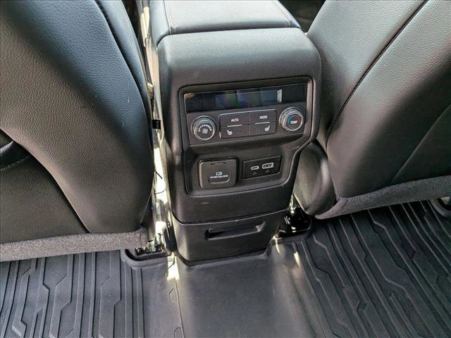 Used 2023 GMC Acadia AT4 w/ Technology Package AWD/4WD image 15