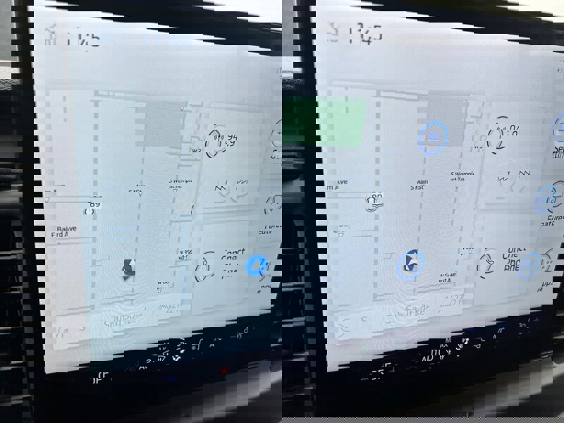 Used 2022 Ford E-Transit 148 High Roof Extended image 23