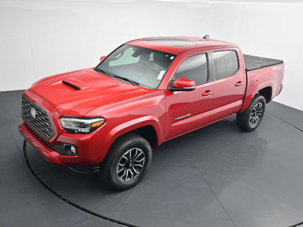 Used 2022 Toyota Tacoma TRD Sport w/ TRD Premium Sport Package AWD/4WD image 26