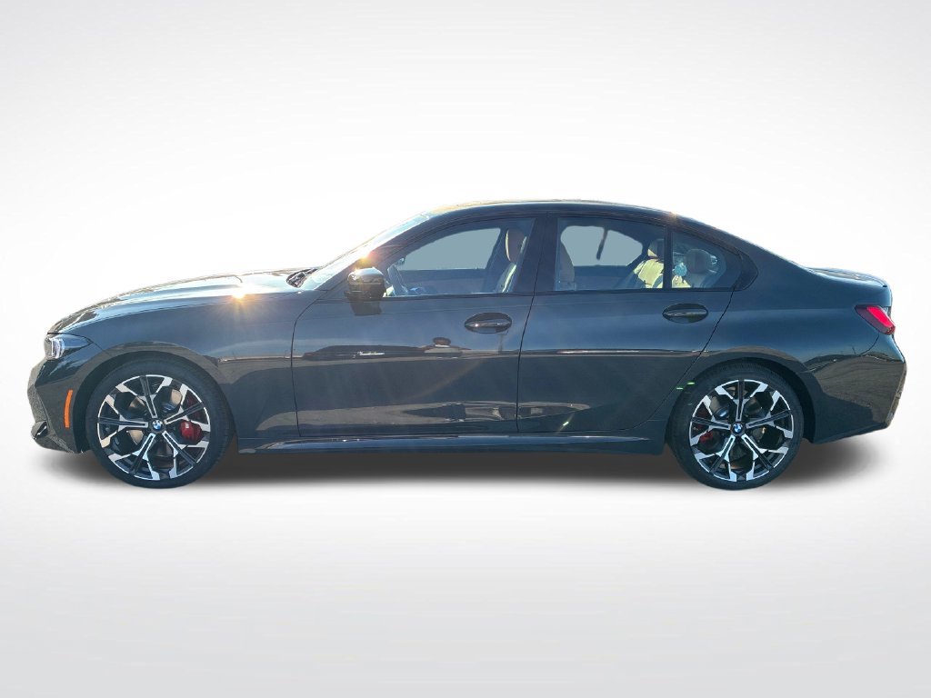 New 2026 BMW 330i xDrive Sedan w/ M Sport Package AWD/4WD image 6