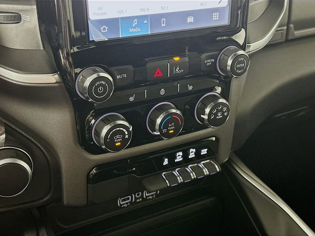 New 2025 RAM 1500 Big Horn AWD/4WD image 15
