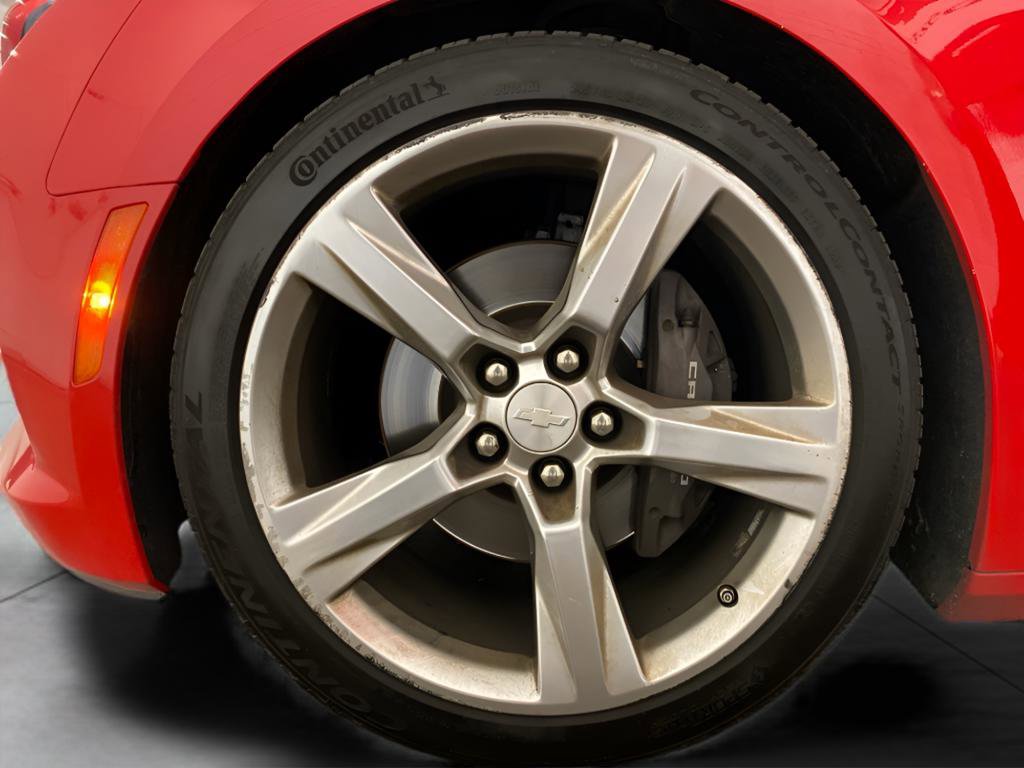 Used 2018 Chevrolet Camaro SS image 20