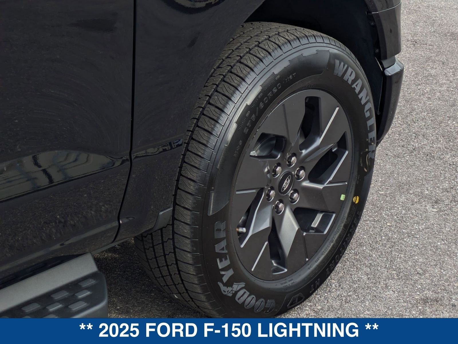 New 2025 Ford F150 Lightning Flash image 14
