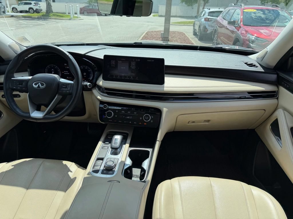 Used 2023 INFINITI QX60 Sensory w/ Vision Package FWD image 23