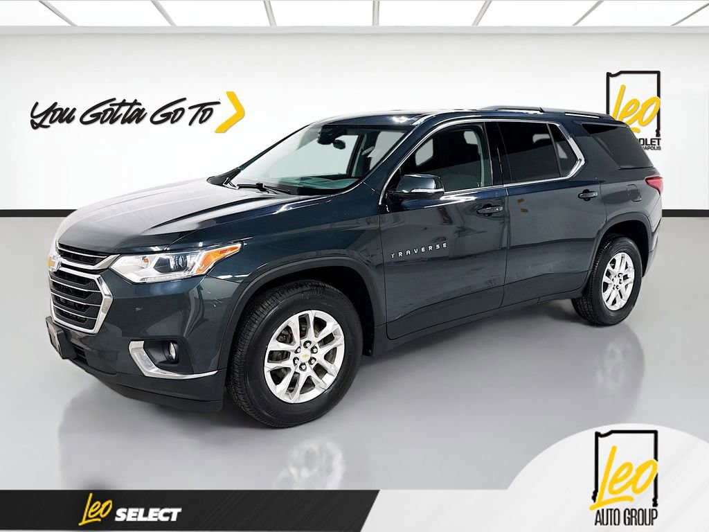 Used 2020 Chevrolet Traverse LT w/ Driver Confidence II Package AWD/4WD image 1